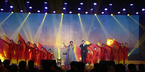 1581562239297991.jpg 4、房地產(chǎn)公司、物業(yè)公司歌舞《新的天地》.jpg